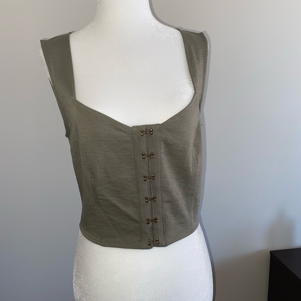 LEITH GREEN VEST - Picture 6 of 11